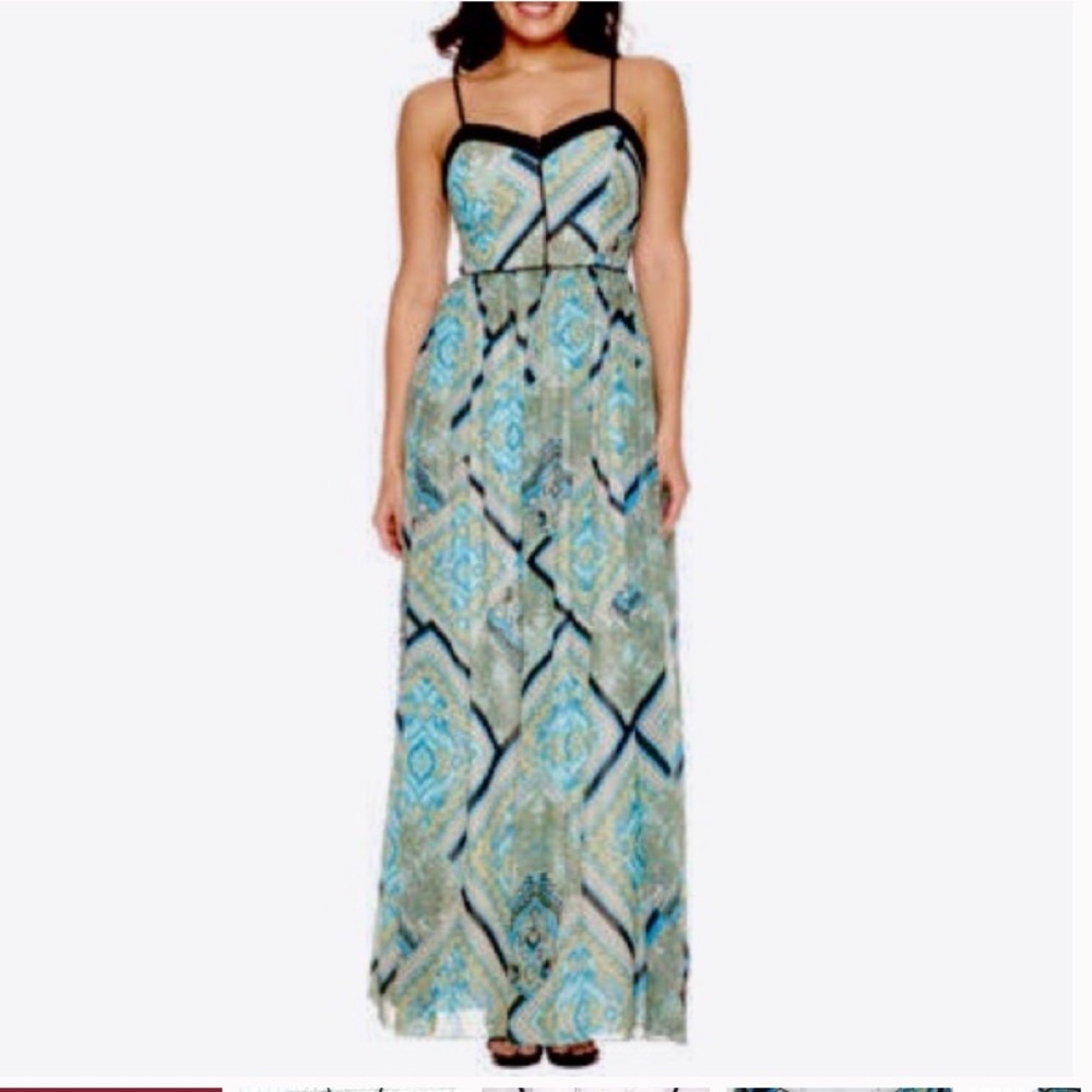 Bisou bisou paisley maxi dress